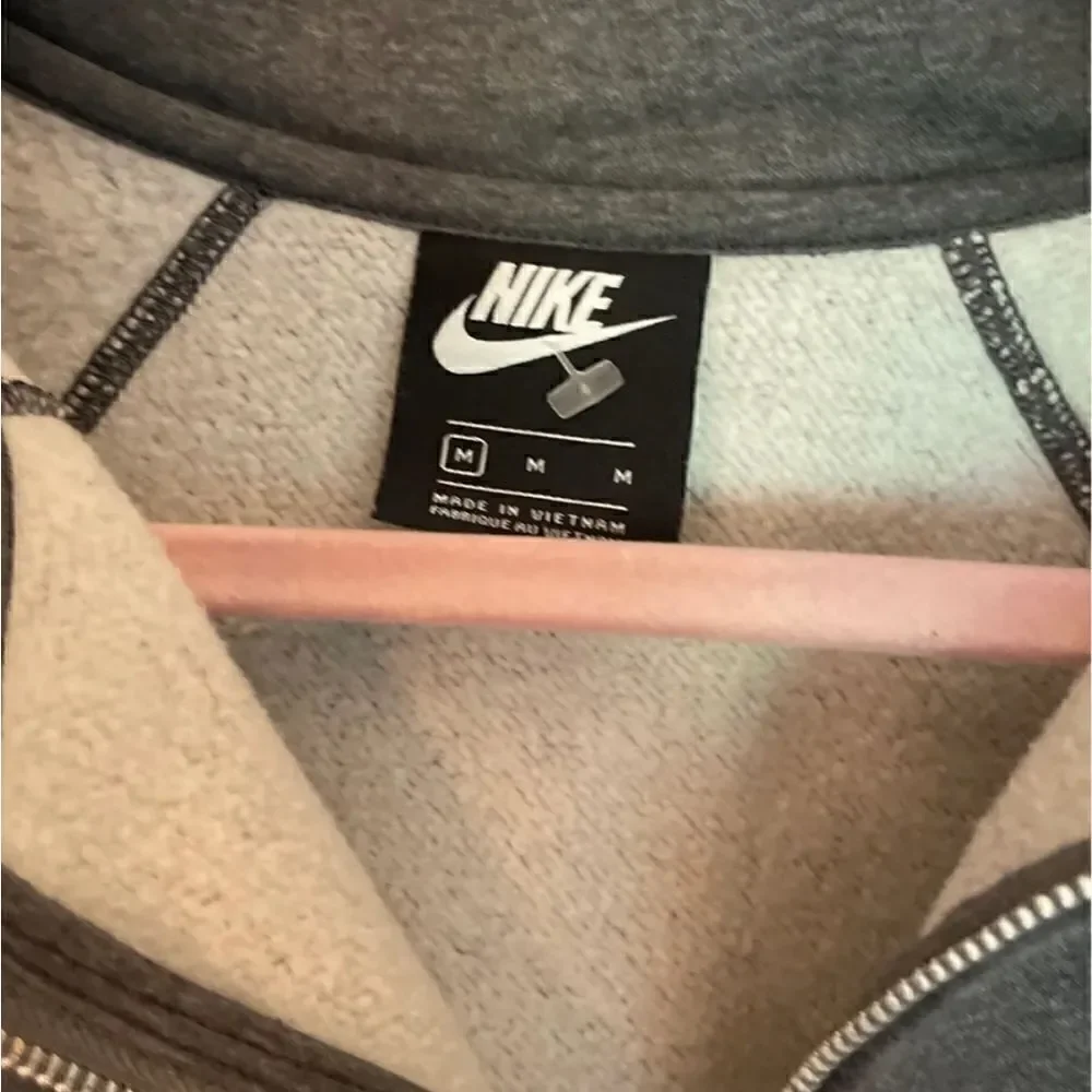 Nike just do it shine funnel neck cropped grey & metallic silver check